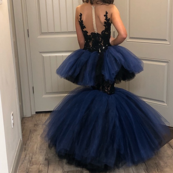 Prom dress - Picture 2 of 3